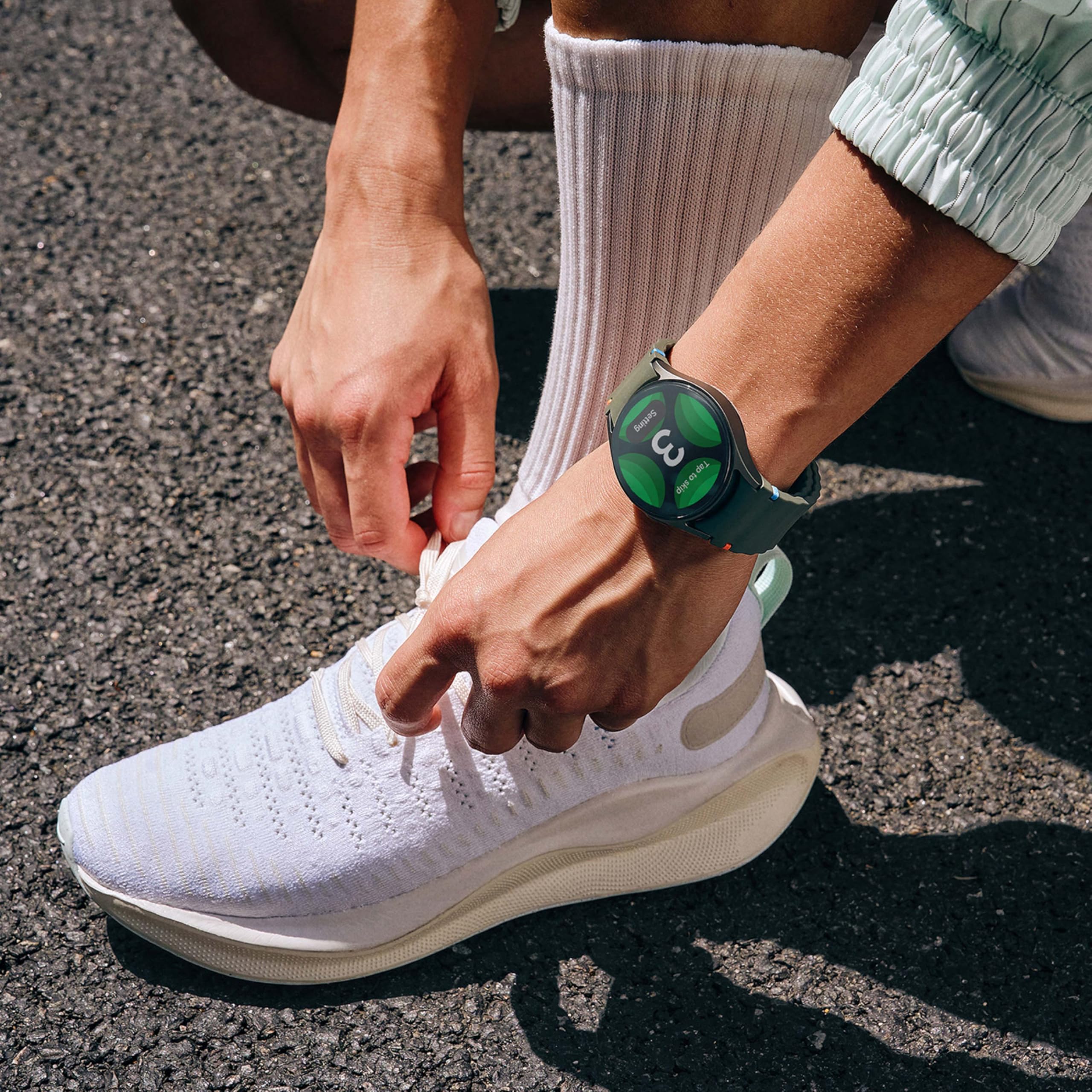 SAMSUNG Galaxy Watch 7 40mm Bluetooth AI Smartwatch w/Energy Score, Wellness Tips, Heart Rate Tracking, Sleep Monitor, Fitness Tracker, 2024, Cream [US Version, 1Yr Manufacturer Warranty]